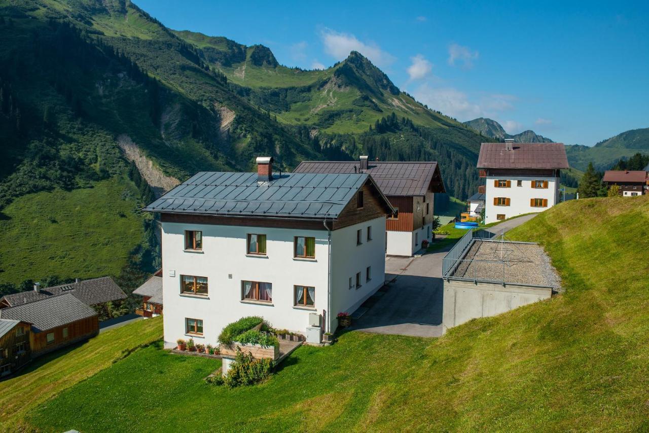 Hotel Haus Furka Damüls Exterior foto